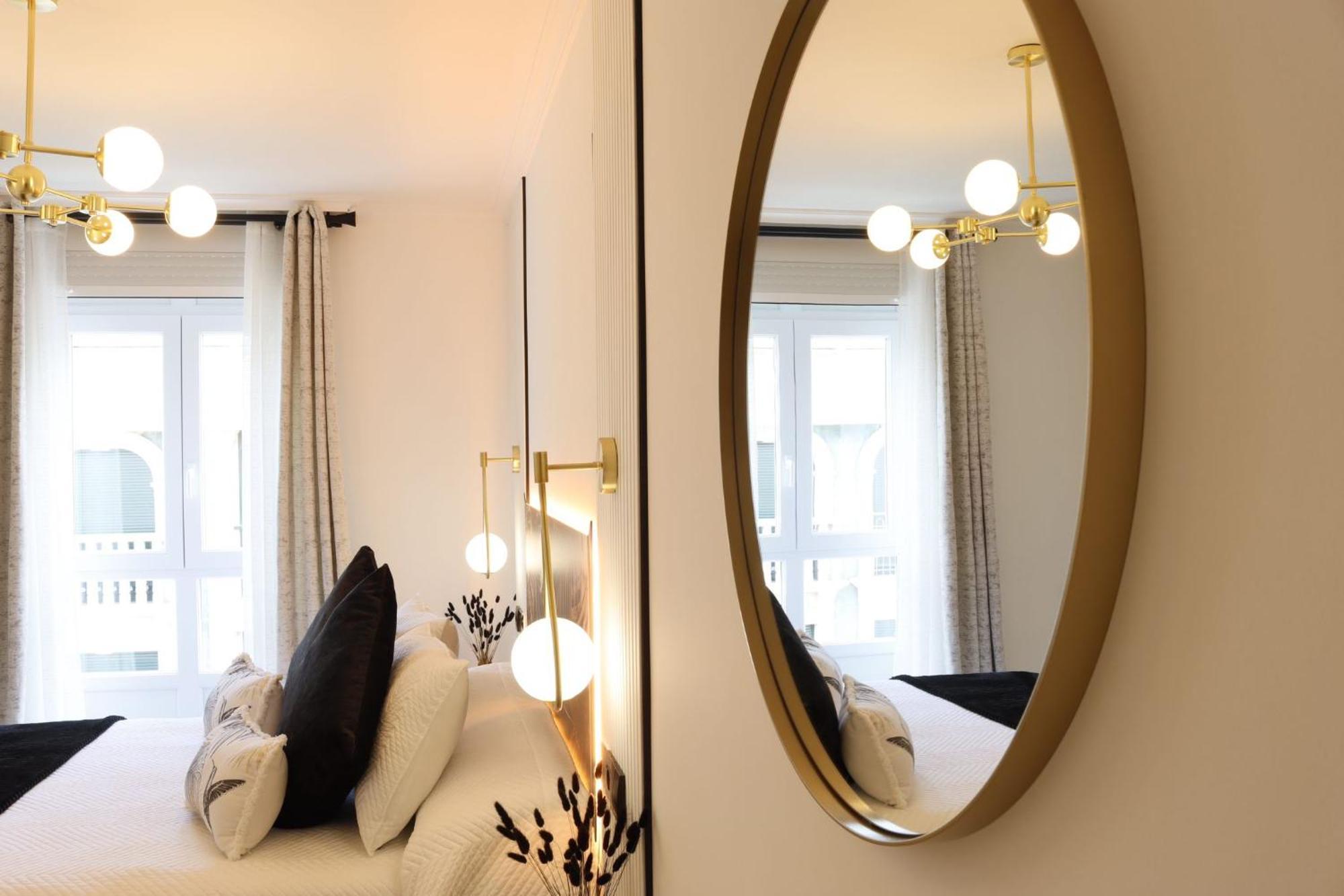 Apartamento Exclusivo Centrico Con Parking Estrella De Ribadeo II Eksteriør billede